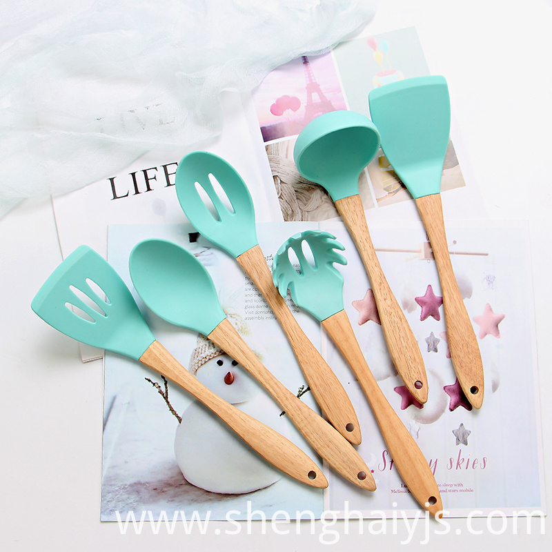 Lake Blue Kitchen Utensils Set Lake Blue Kitchen Utensils Set